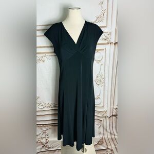 Glamour Black V-Neck Maxi Dress